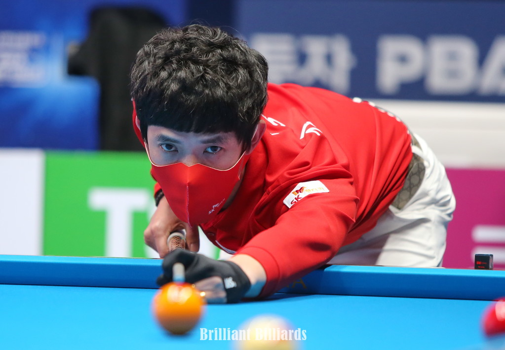 김형곤210219POFF-03.JPG