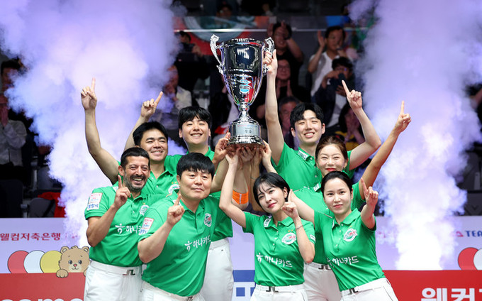 하나카드, 하림 꺾고 PBA 팀리그 3R 우승! 5시즌 연속 ‘PS 진출’…MVP 김가영